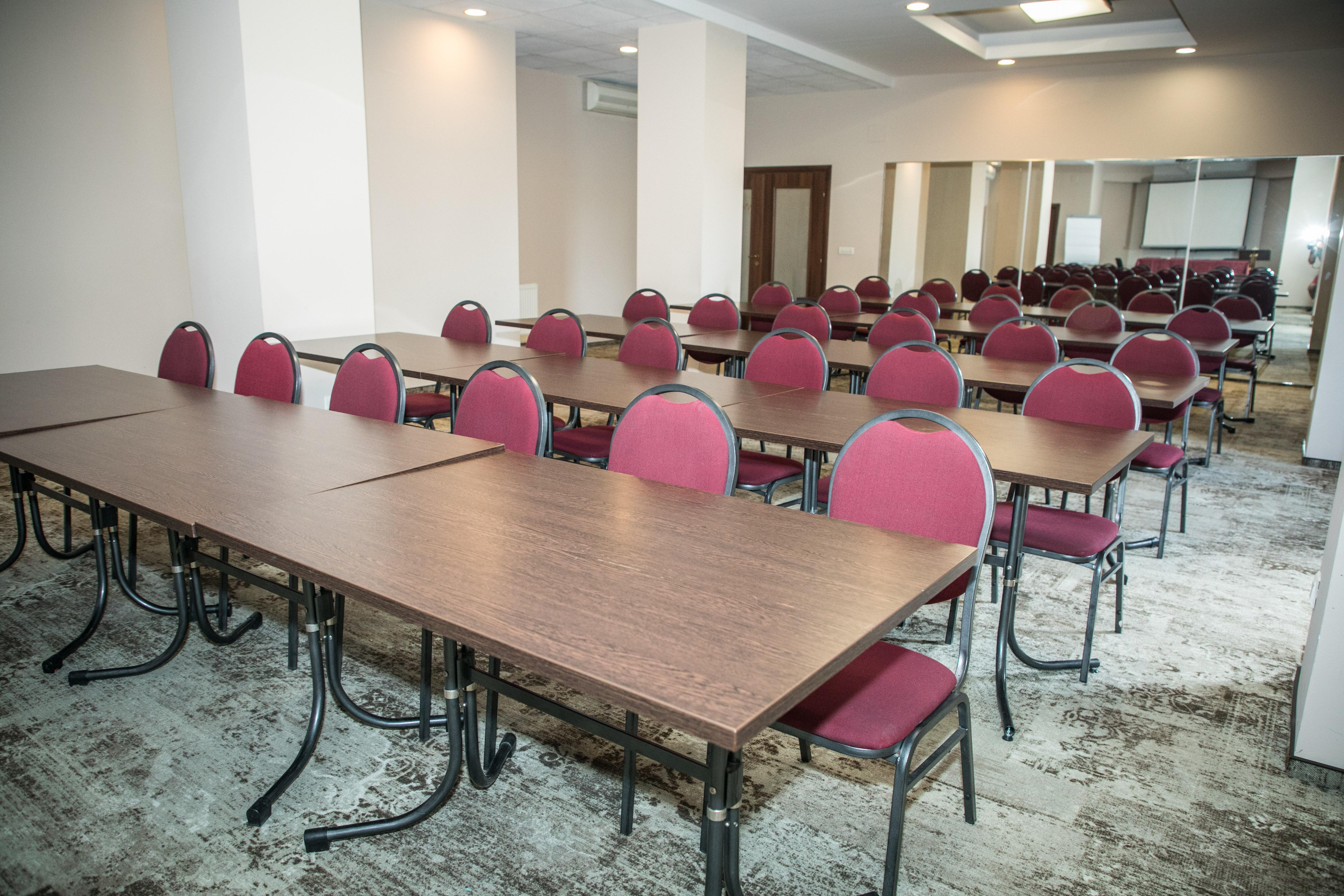 Hotel Megalos Constanta Bagian luar foto